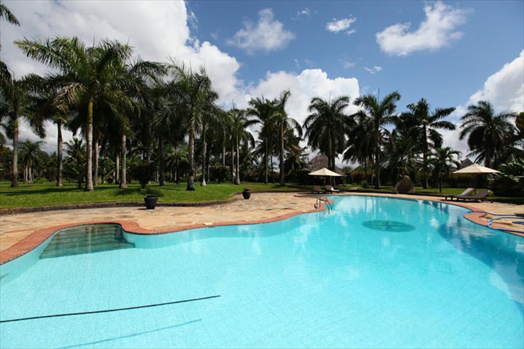 Sunset Villa Boutique Resort Praia de Diani Exterior foto