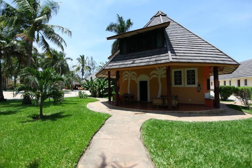 Sunset Villa Boutique Resort Praia de Diani Exterior foto