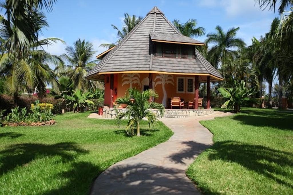 Sunset Villa Boutique Resort Praia de Diani Exterior foto