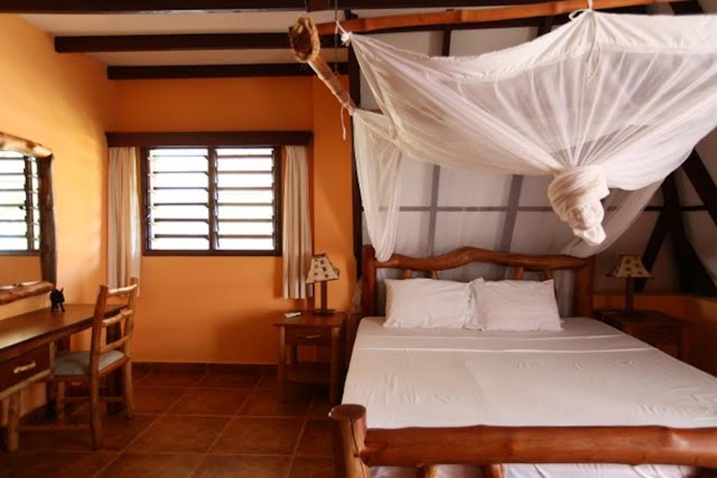 Sunset Villa Boutique Resort Praia de Diani Exterior foto